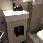Machi Apartment